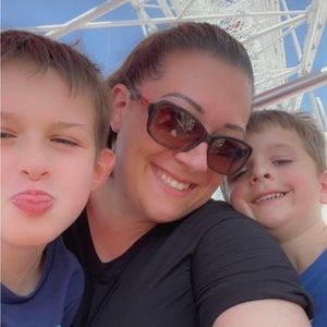 Meet your Posher, Melanie